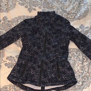 Lululemon zip up. Worn once.
